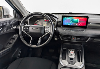 Подержанный автомобиль Haval Jolion 2022 года (25 фото)
