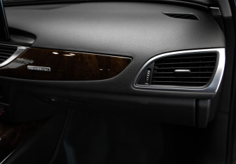 Подержанный автомобиль Audi A6 Sedan 2013 года (29 фото)