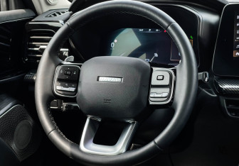 Подержанный автомобиль Haval H3 2024 года (14 фото)