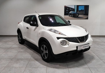 Подержанный автомобиль Nissan Juke 2014 года (3 фото)