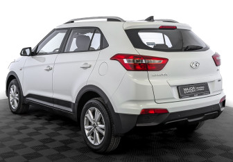 Подержанный автомобиль Hyundai Creta 2016 года (7 фото)