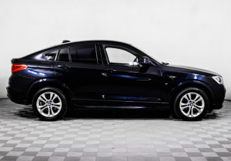 Подержанный автомобиль BMW X4 2017 года (4 фото)