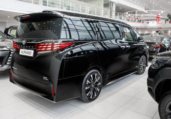 Новый Toyota Alphard 2024 (7 фото)