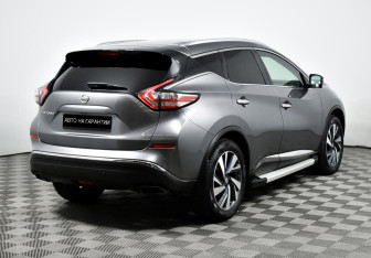 Подержанный автомобиль Nissan Murano Suv 2018 года (5 фото)