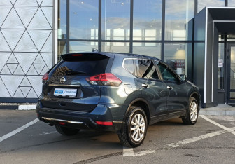 Подержанный автомобиль Nissan X-Trail 2019 года (5 фото)