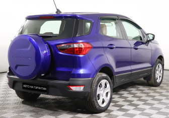 Подержанный автомобиль Ford EcoSport 2018 года (3 фото)