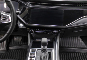 Подержанный автомобиль Omoda S5 2024 года (15 фото)