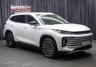 Подержанный автомобиль Exeed TXL 2022 года (3 фото)
