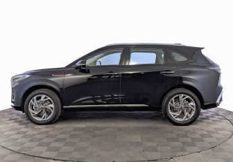 Новый Hongqi HS3 2025 (3 фото)