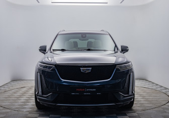 Подержанный автомобиль Cadillac XT6 2021 года (8 фото)