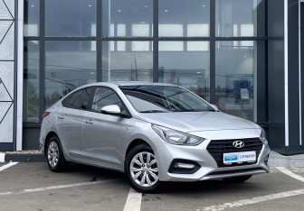 Подержанный автомобиль Hyundai Solaris Sedan 2017 года (3 фото)