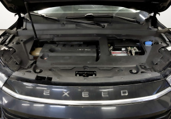 Подержанный автомобиль Exeed TXL 2022 года (9 фото)