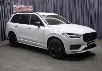 Подержанный автомобиль Volvo XC90 2019 года (3 фото)