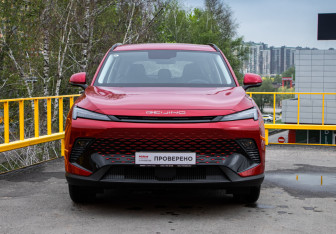Подержанный автомобиль BAIC X55 2024 года (2 фото)