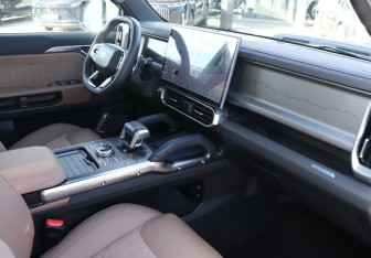 Подержанный автомобиль Jetour T2 2024 года (9 фото)