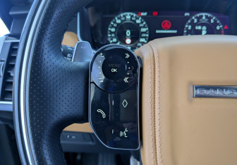 Подержанный автомобиль Land Rover Range Rover Sport 2022 года (30 фото)