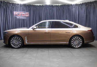 Подержанный автомобиль Hongqi H9 2023 года (8 фото)