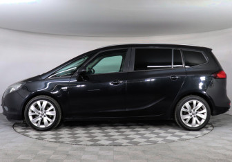 Подержанный автомобиль Opel Zafira Compactvan 2016 года (5 фото)
