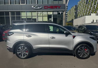 Подержанный автомобиль Chery Tiggo 7 Pro Max 2024 года (7 фото)