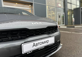 Новый Kia K3 Sedan 2025 (2 фото)