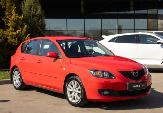 Подержанный автомобиль Mazda 3 Hatchback 2006 года (2 фото)