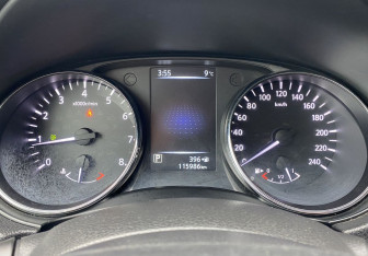 Подержанный автомобиль Nissan X-Trail 2018 года (19 фото)