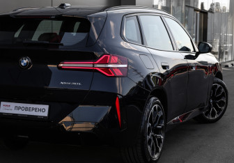 Подержанный автомобиль BMW X3 2025 года (29 фото)