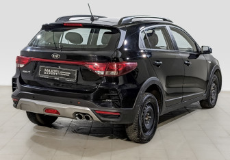 Подержанный автомобиль Kia Rio Hatchback 2021 года (5 фото)