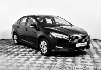 Подержанный автомобиль Ford Focus Sedan 2018 года (3 фото)