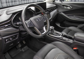 Подержанный автомобиль Москвич 3 2023 года (14 фото)