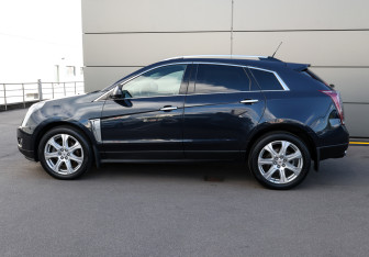 Подержанный автомобиль Cadillac SRX 2014 года (8 фото)