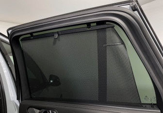 Подержанный автомобиль BMW X5 2025 года (28 фото)