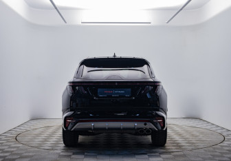 Подержанный автомобиль Hyundai Tucson 2021 года (6 фото)