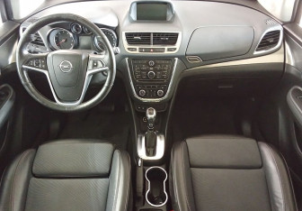 Подержанный автомобиль Opel Mokka 2013 года (9 фото)