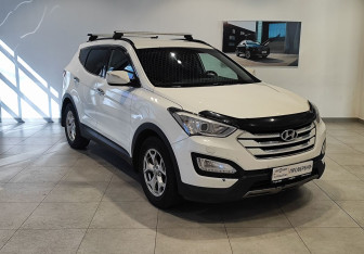 Подержанный автомобиль Hyundai Santa Fe 2013 года (3 фото)