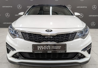 Подержанный автомобиль Kia Optima Sedan 2018 года (2 фото)