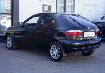 Подержанный автомобиль ЗАЗ Chance Hatchback 2011 года (7 фото)