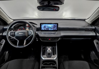 Подержанный автомобиль Haval Jolion 2023 года (13 фото)
