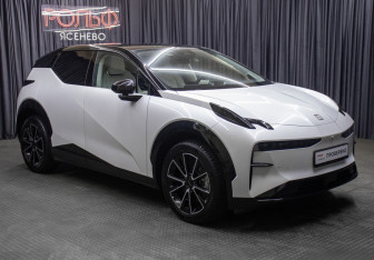 Подержанный автомобиль Zeekr X 2023 года (3 фото)