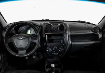 Подержанный автомобиль LADA (ВАЗ) Granta Sedan 2014 года (6 фото)
