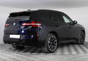Новый BMW X3 2025 (2 фото)