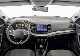 Подержанный автомобиль LADA (ВАЗ) Vesta Sedan 2023 года (14 фото)