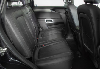 Подержанный автомобиль Opel Antara 2013 года (10 фото)