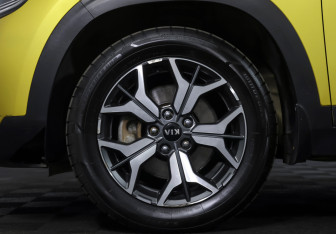 Подержанный автомобиль Kia Seltos 2020 года (20 фото)