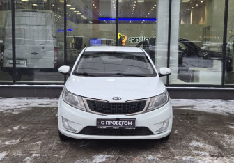 Подержанный автомобиль Kia Rio Sedan 2012 года (2 фото)