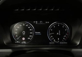 Подержанный автомобиль Volvo XC90 2021 года (11 фото)