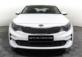 Подержанный автомобиль Kia Optima Sedan 2017 года (2 фото)