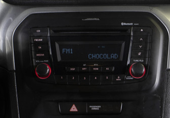 Подержанный автомобиль Suzuki Vitara 2016 года (19 фото)