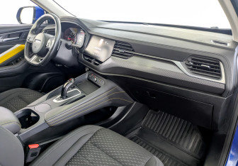 Подержанный автомобиль Haval F7x 2021 года (11 фото)