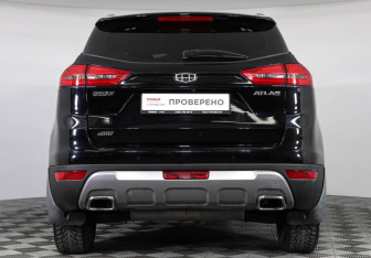 Подержанный автомобиль Geely Atlas 2021 года (6 фото)